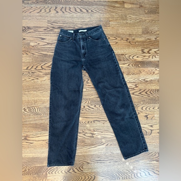 Levi’s Black High-Waisted Dad Jeans - Picture 2 of 7